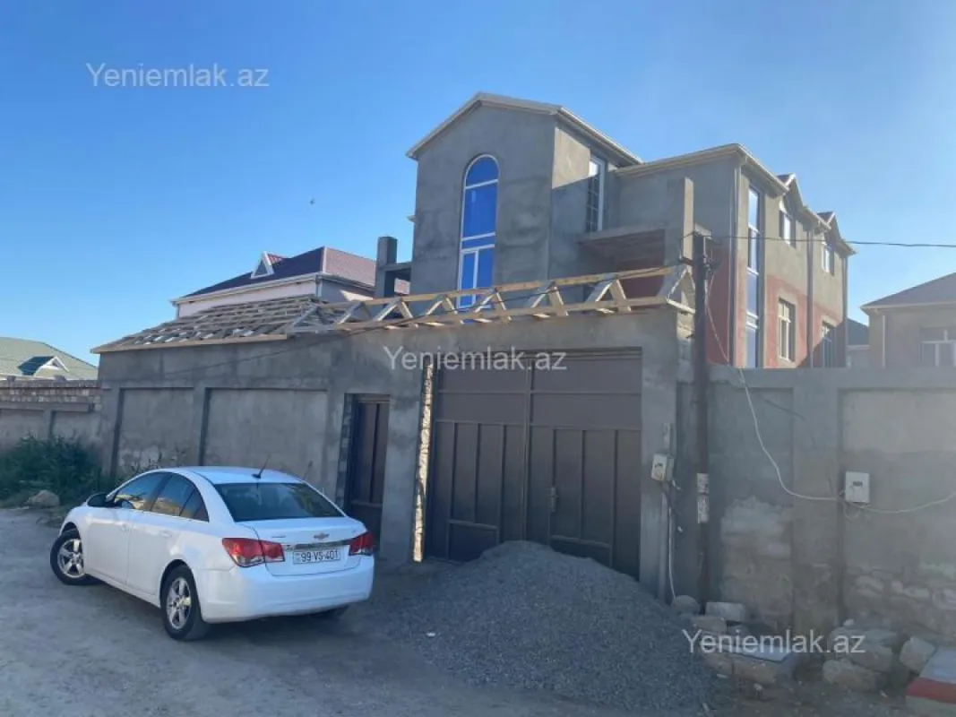 Satılır 5 otaqlı həyət evi 129 m²