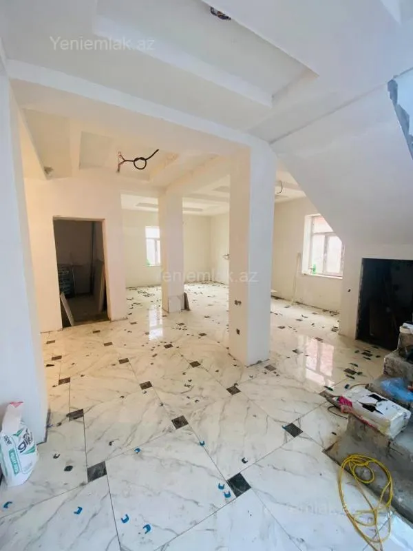 Satılır 5 otaqlı həyət evi 129 m²