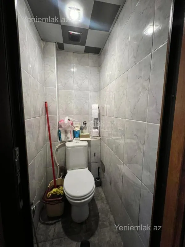 Satılır 2 otaqlı köhnə tikili 55 m²