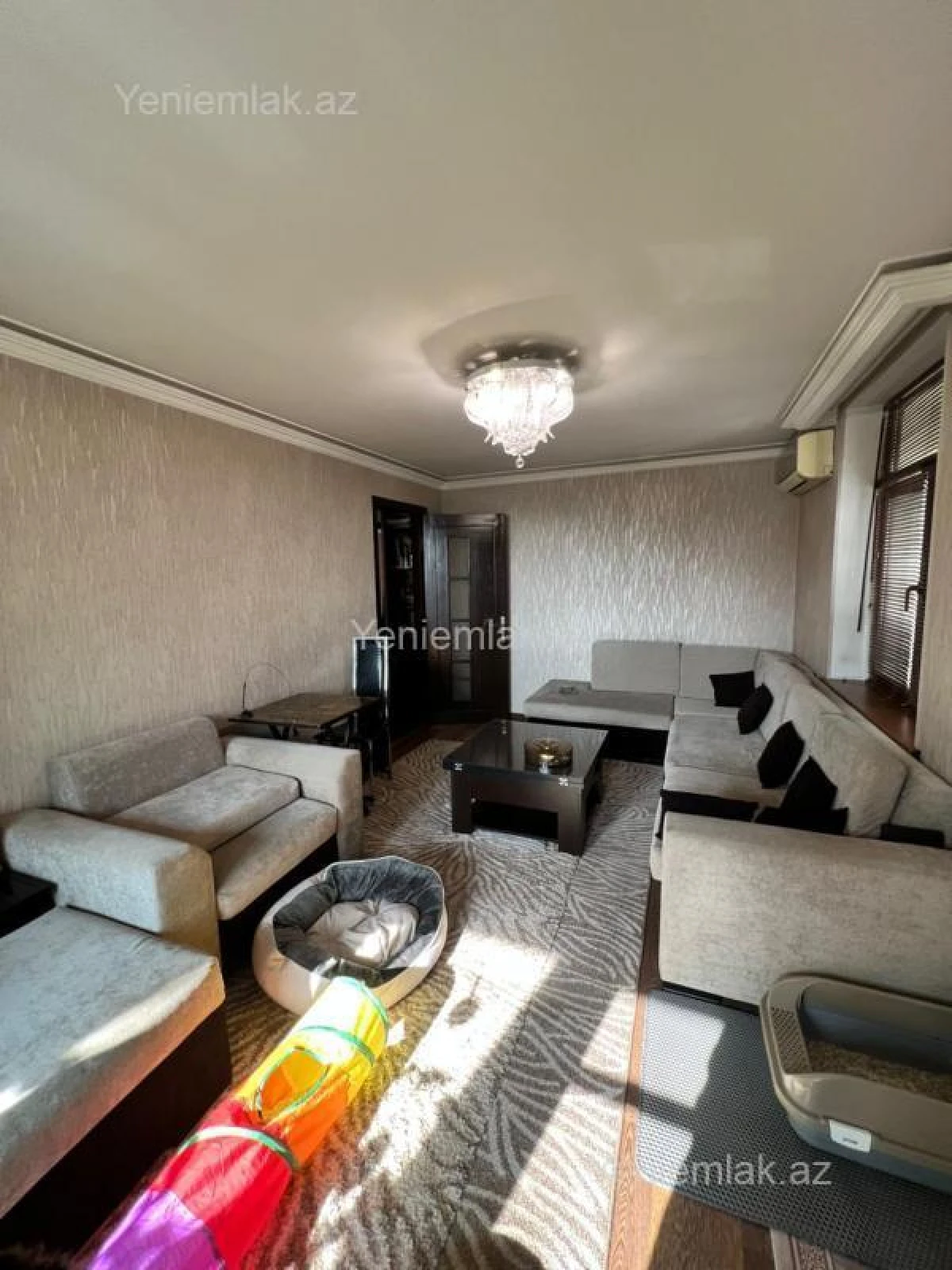 Satılır 2 otaqlı köhnə tikili 55 m²