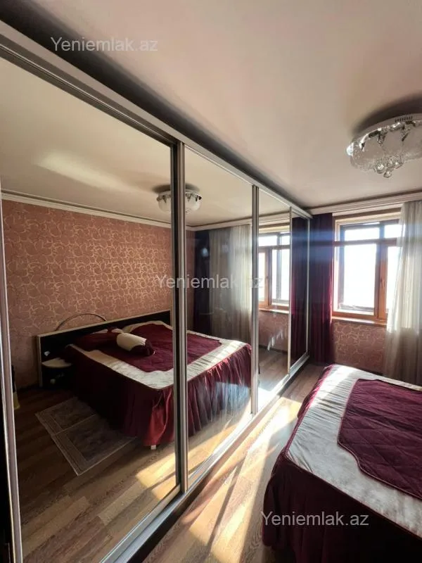 Satılır 2 otaqlı köhnə tikili 55 m²