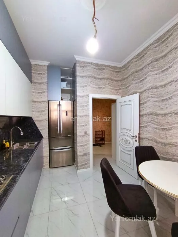 Satılır 3 otaqlı yeni tikili 92 m²