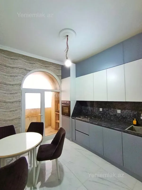 Satılır 3 otaqlı yeni tikili 92 m²