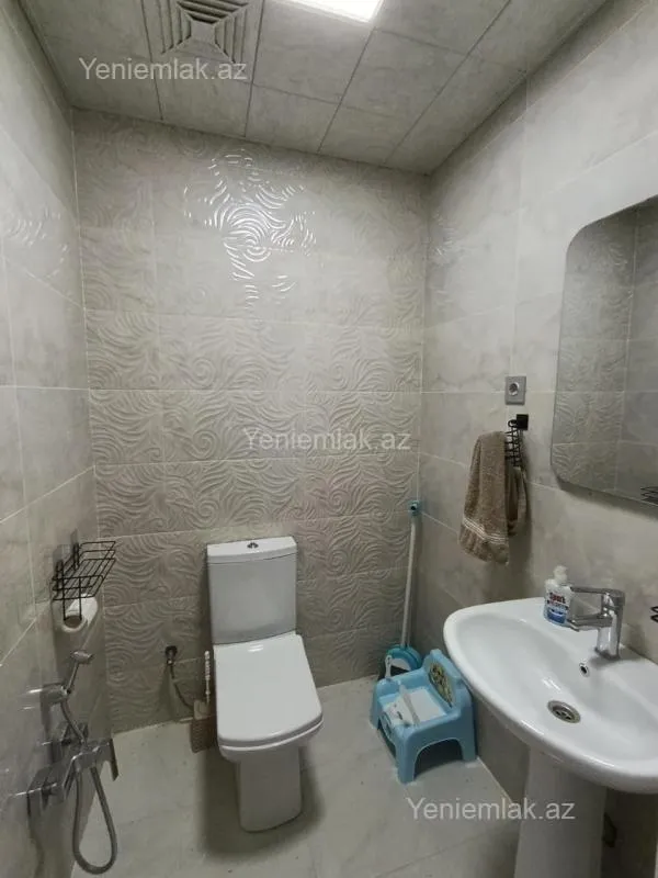 Satılır 3 otaqlı yeni tikili 92 m²