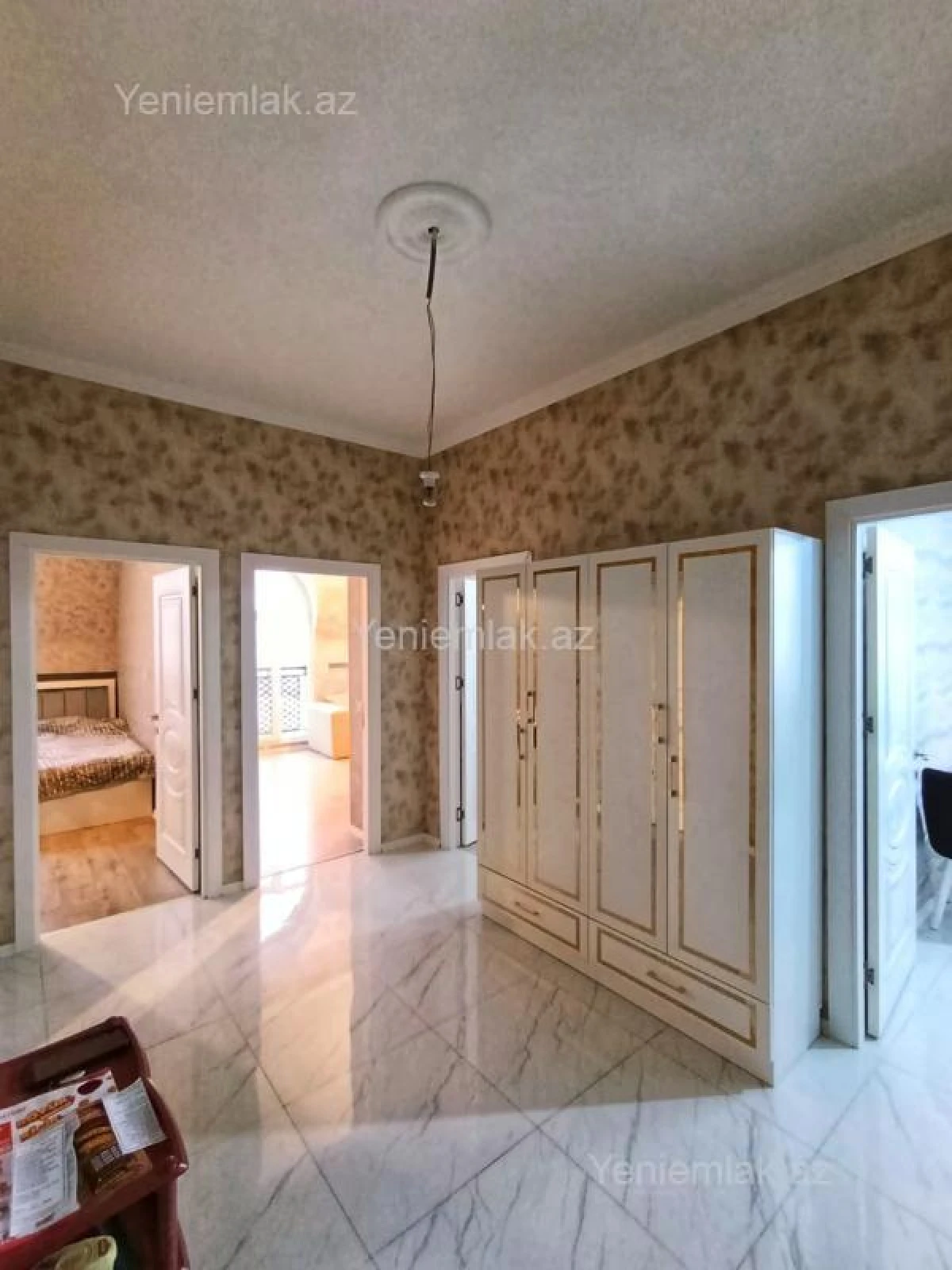 Satılır 3 otaqlı yeni tikili 92 m²