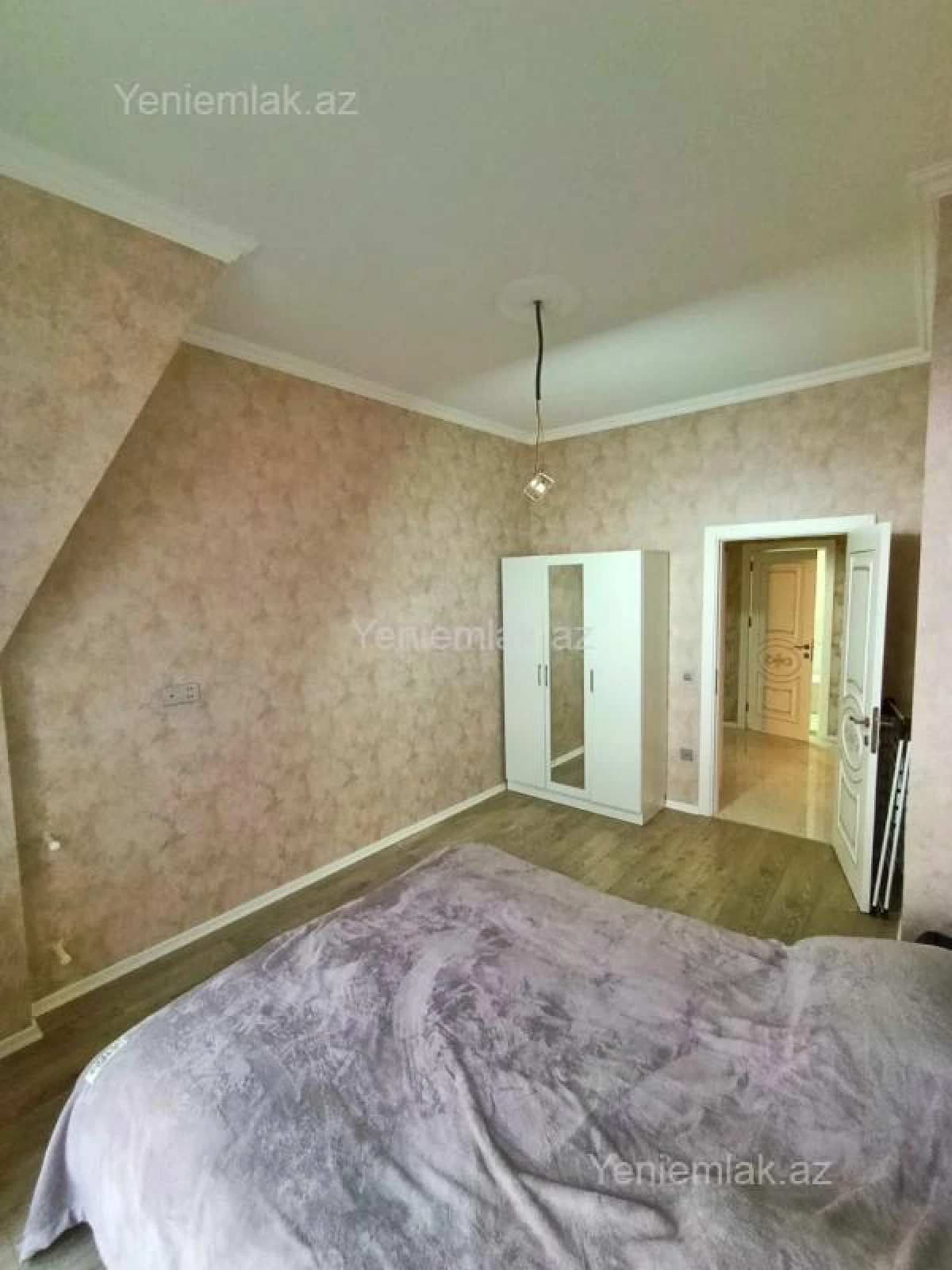 Satılır 3 otaqlı yeni tikili 92 m²