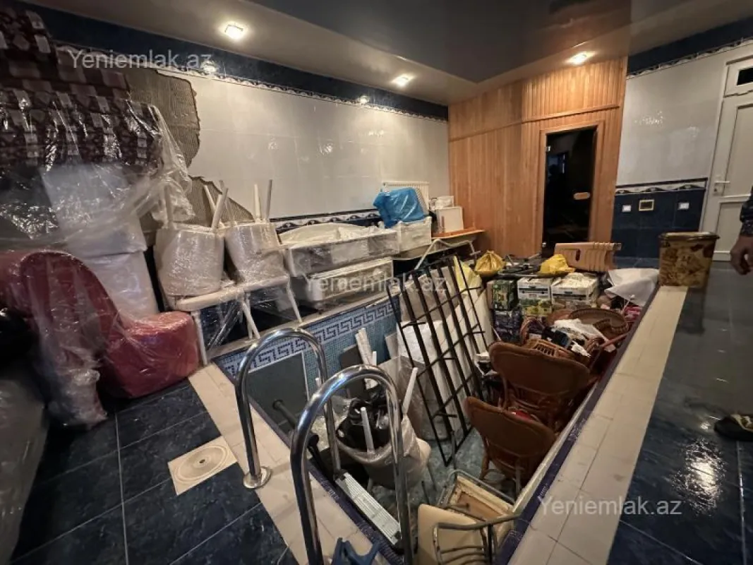 Satılır 7 otaqlı həyət evi 400 m²