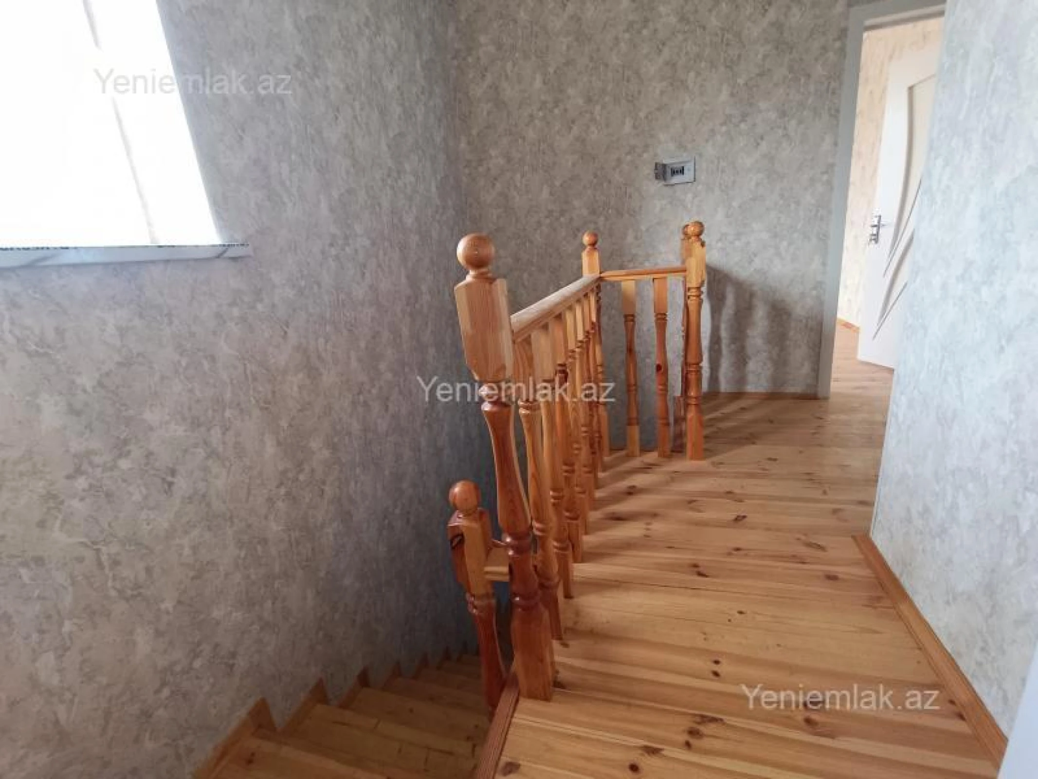 Satılır 4 otaqlı həyət evi 117 m²