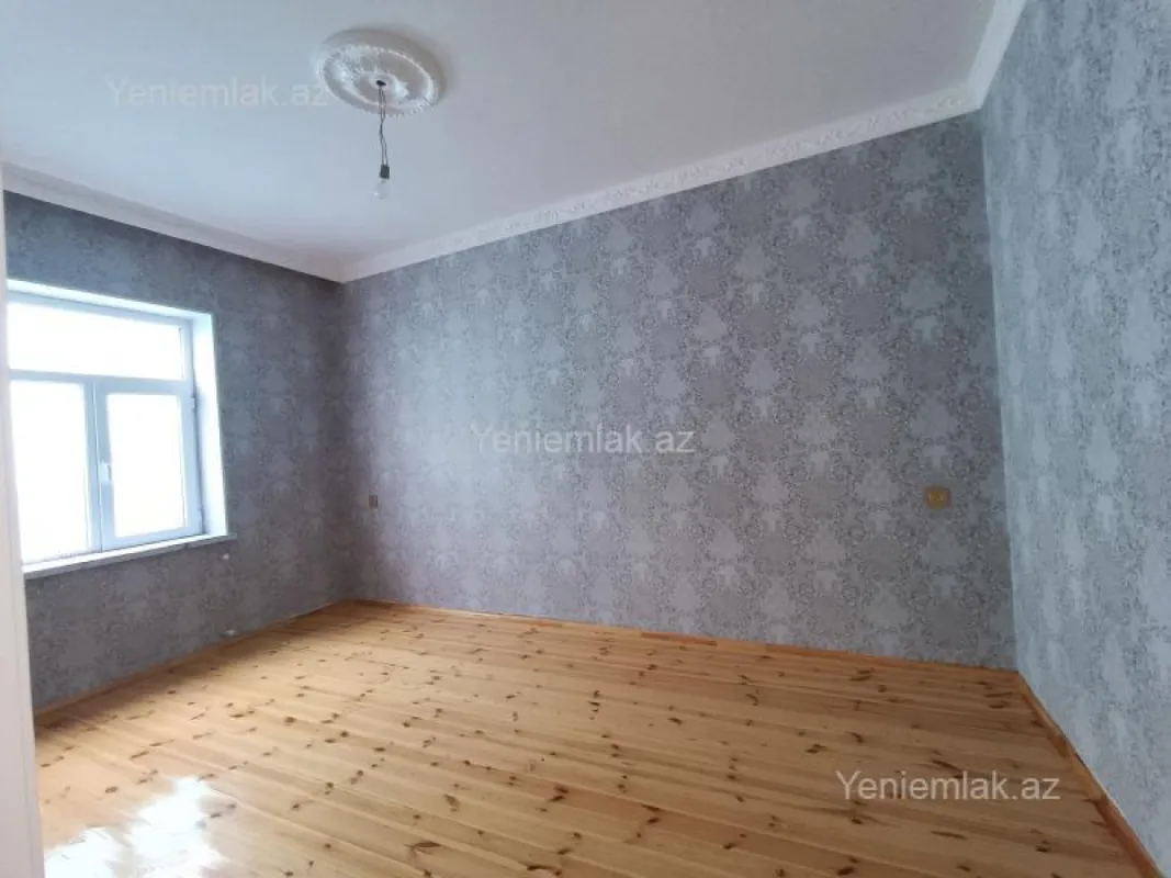Satılır 4 otaqlı həyət evi 117 m²