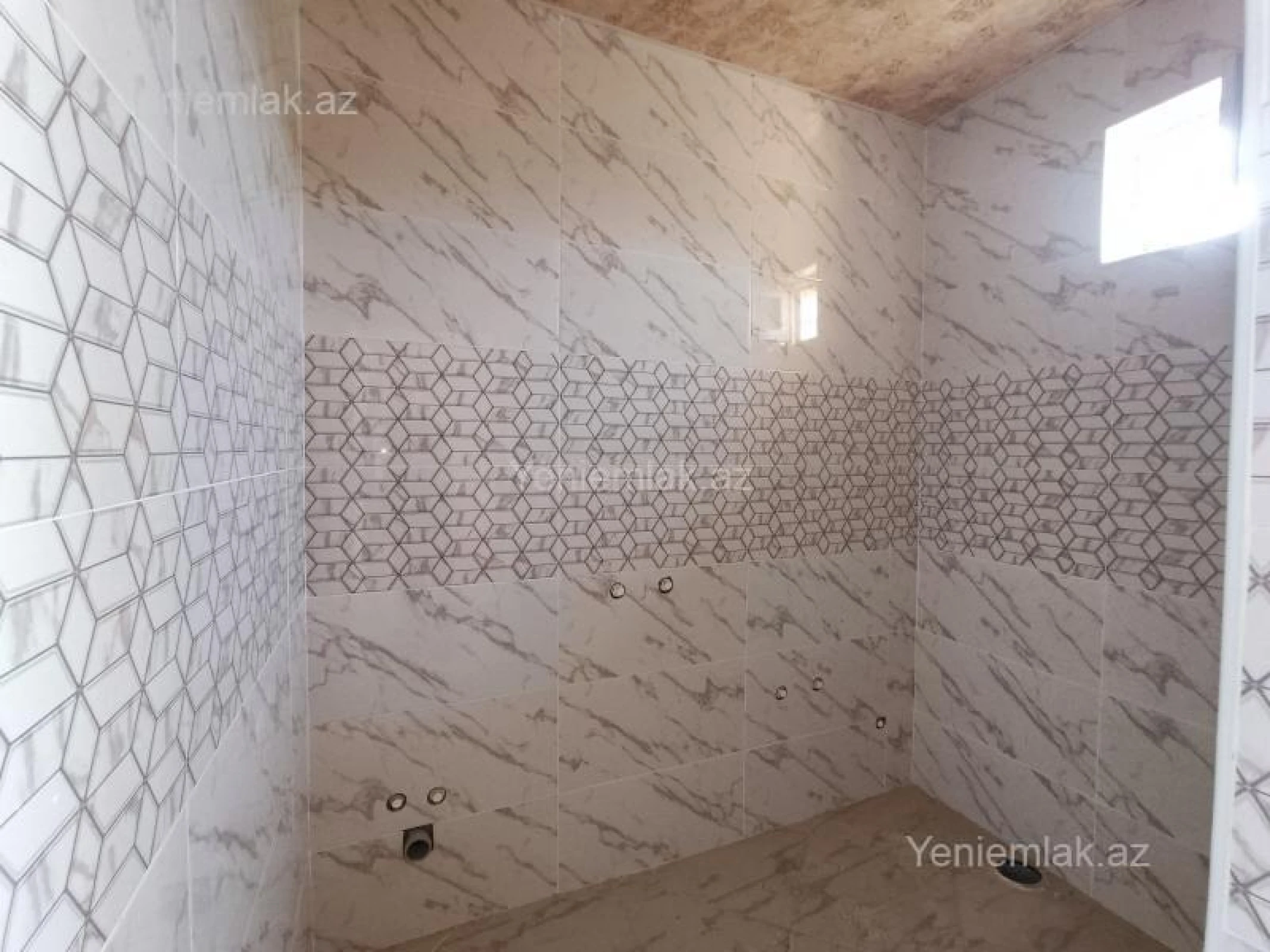 Satılır 4 otaqlı həyət evi 117 m²