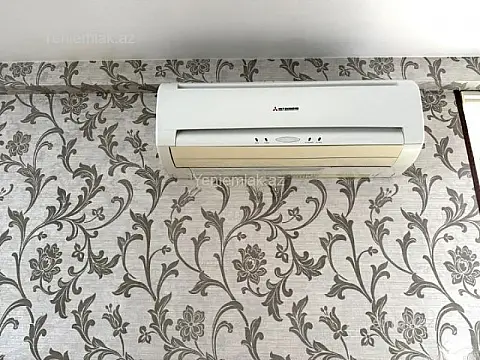 Satılır 3 otaqlı yeni tikili 130 m²