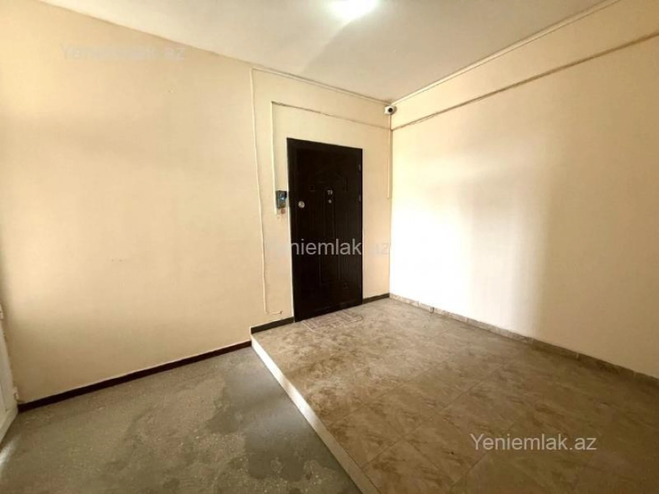 Satılır 3 otaqlı yeni tikili 130 m²