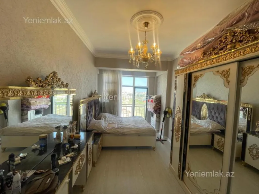 Satılır 2 otaqlı yeni tikili 75 m²