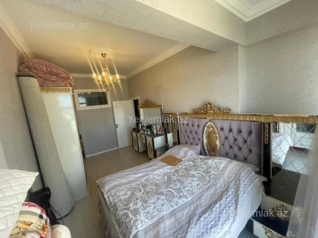 Satılır 2 otaqlı yeni tikili 75 m²