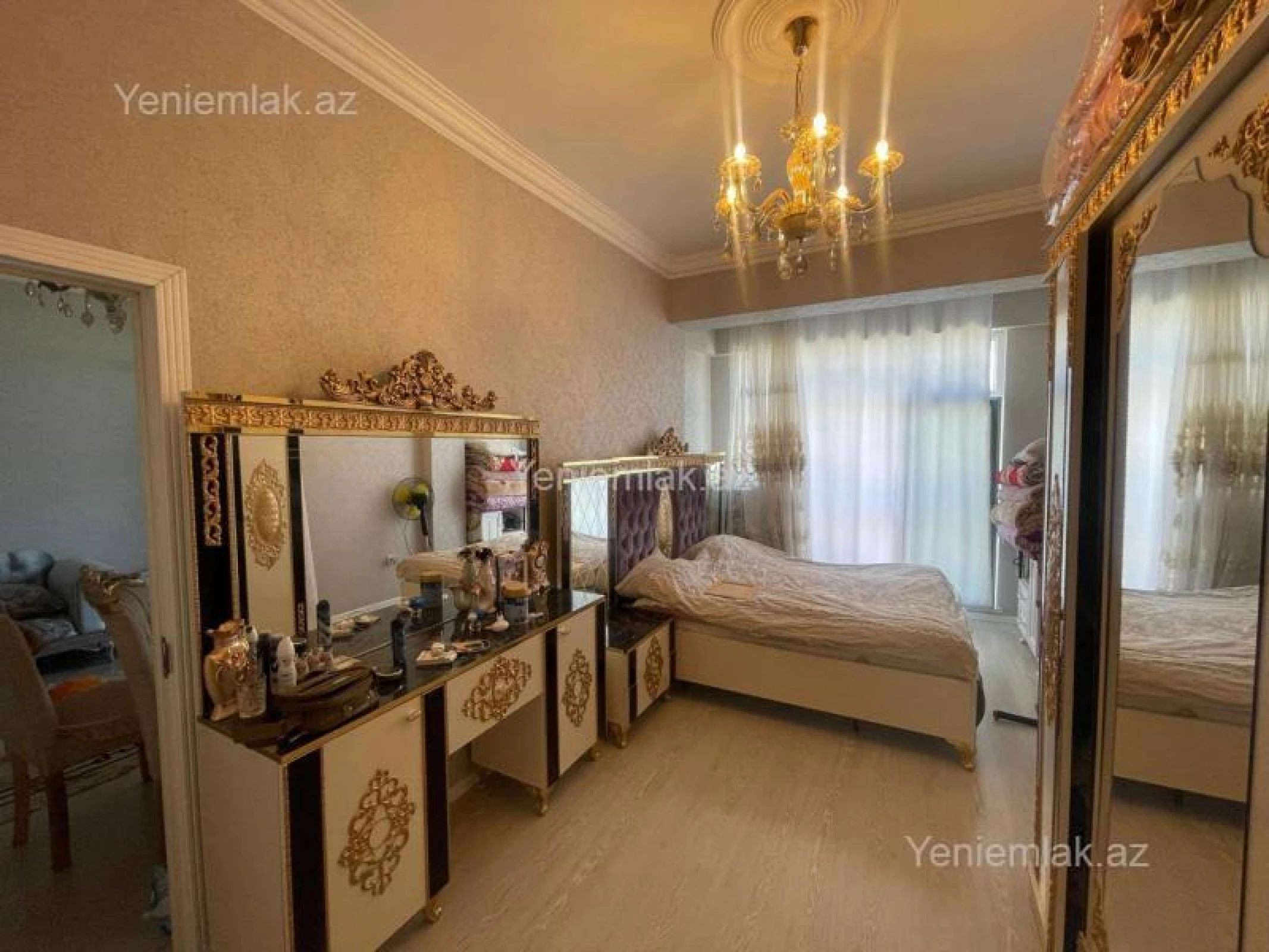 Satılır 2 otaqlı yeni tikili 75 m²
