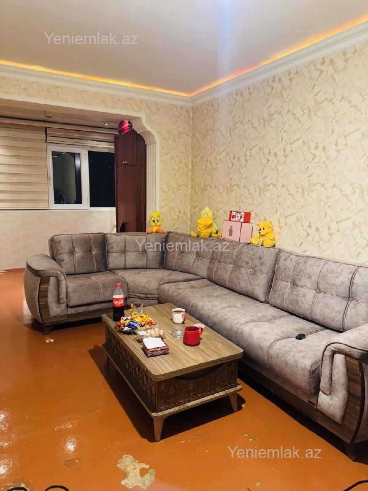 Satılır 2 otaqlı köhnə tikili 50 m²