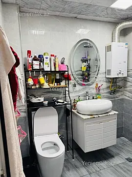 Satılır 2 otaqlı köhnə tikili 50 m²