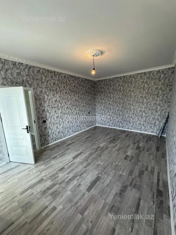 Satılır 5 otaqlı həyət evi 160 m²