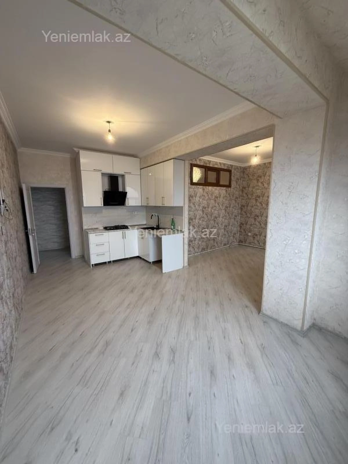 Satılır 4 otaqlı yeni tikili 97 m²