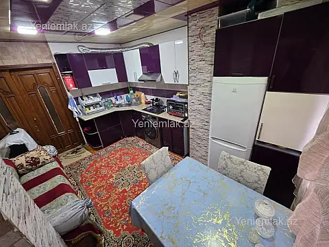 Satılır 3 otaqlı köhnə tikili 75 m²