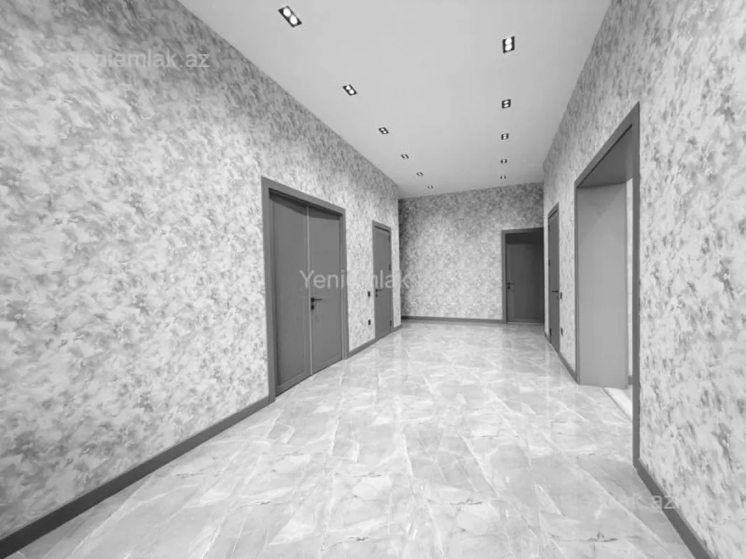 Satılır 4 otaqlı həyət evi 200 m²