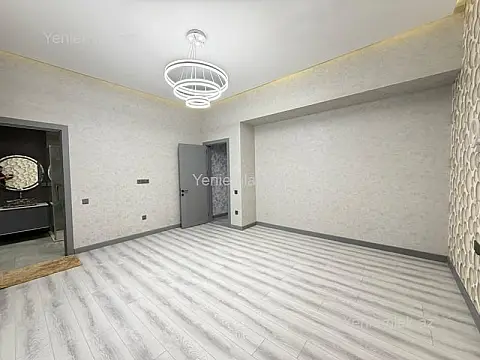 Satılır 4 otaqlı həyət evi 200 m²