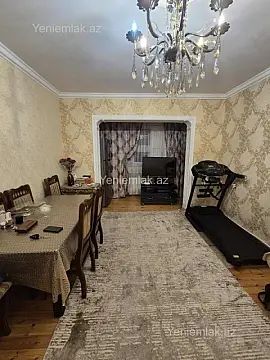 Satılır 3 otaqlı köhnə tikili 72 m²