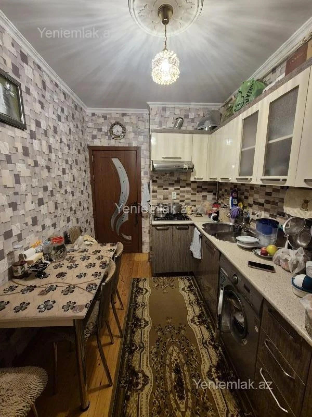 Satılır 3 otaqlı köhnə tikili 72 m²