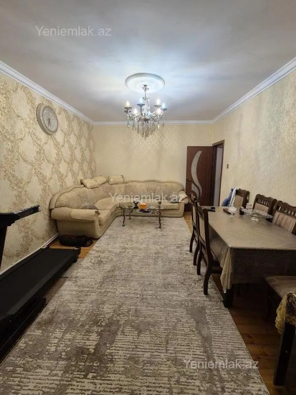 Satılır 3 otaqlı köhnə tikili 72 m²