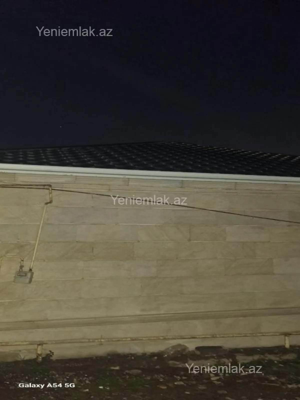 Satılır 4 otaqlı həyət evi 100 m²