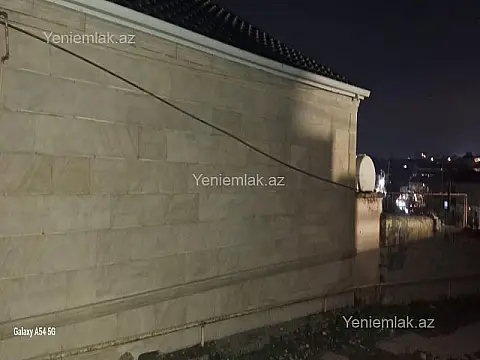 Satılır 4 otaqlı həyət evi 100 m²