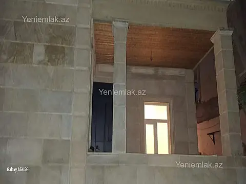 Satılır 4 otaqlı həyət evi 100 m²