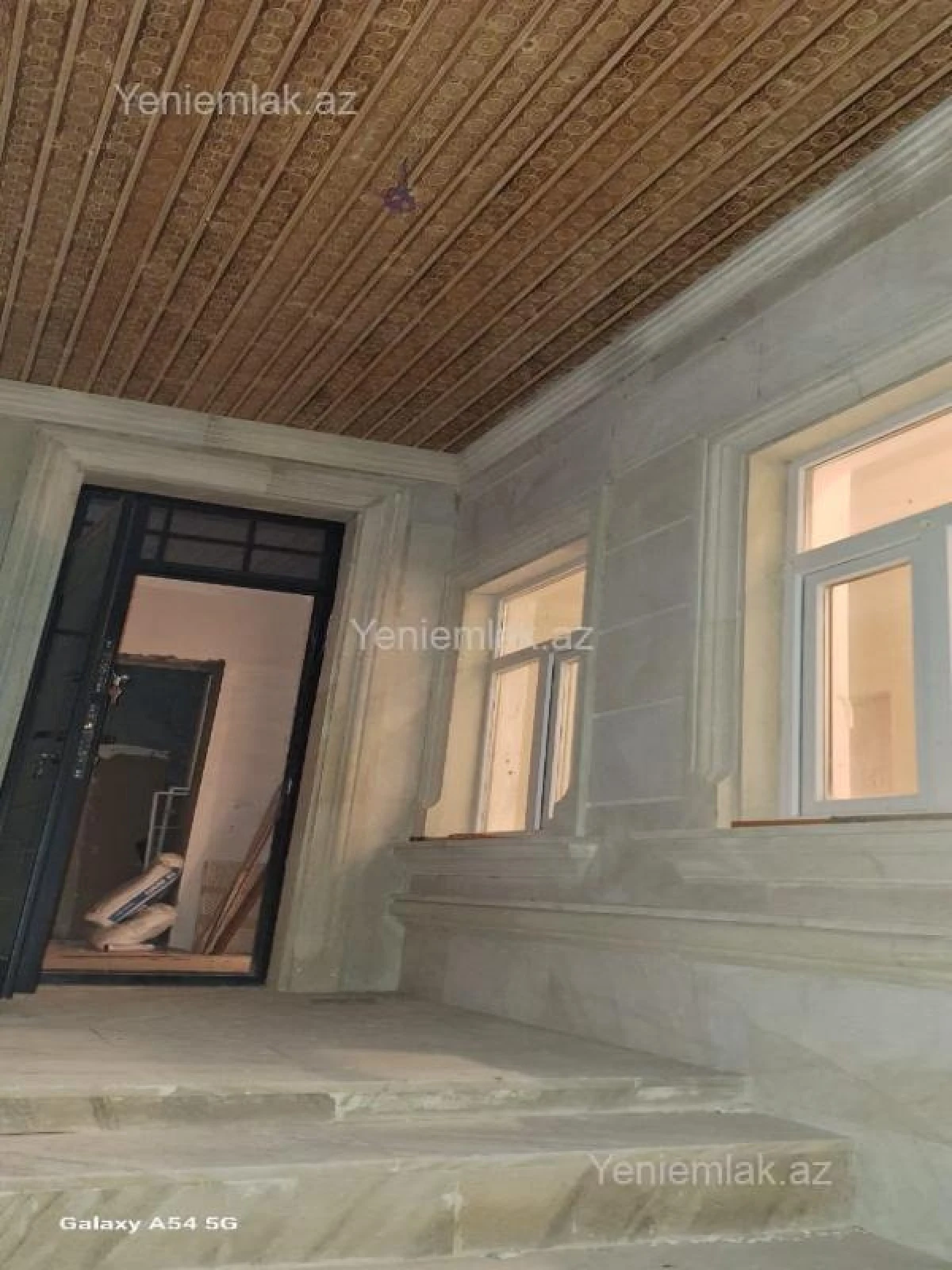 Satılır 4 otaqlı həyət evi 100 m²