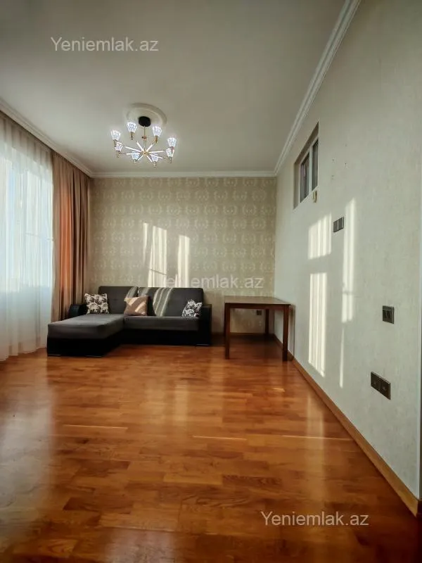 Satılır 2 otaqlı yeni tikili 50 m²