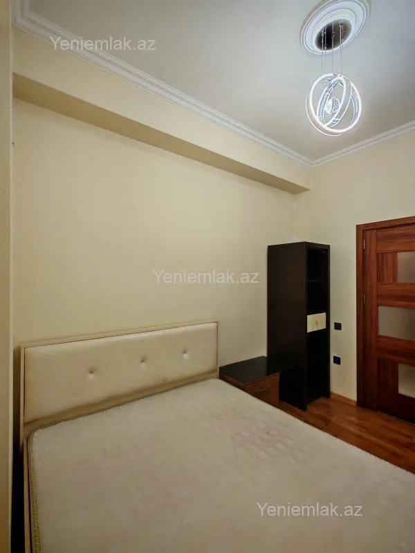 Satılır 2 otaqlı yeni tikili 50 m²