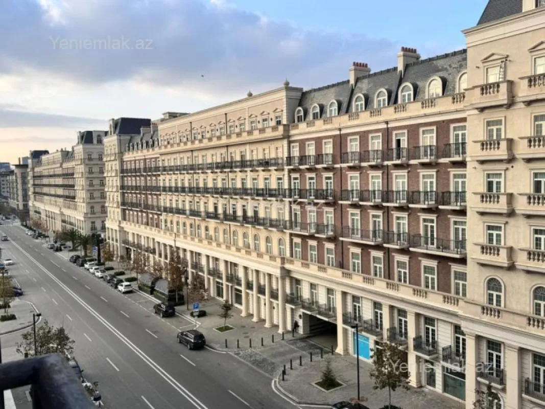 Satılır 3 otaqlı yeni tikili 96 m²