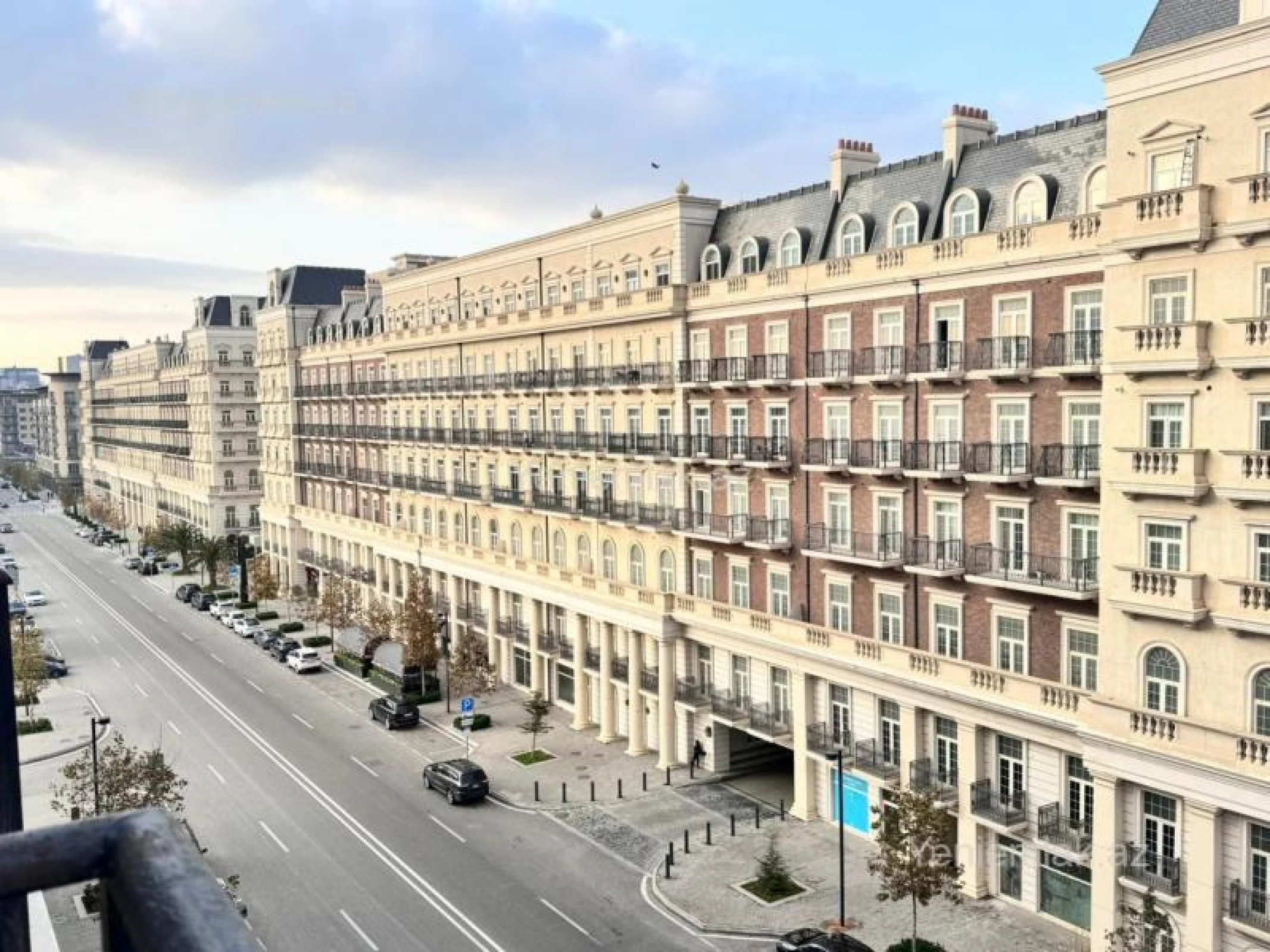 Satılır 3 otaqlı yeni tikili 96 m²