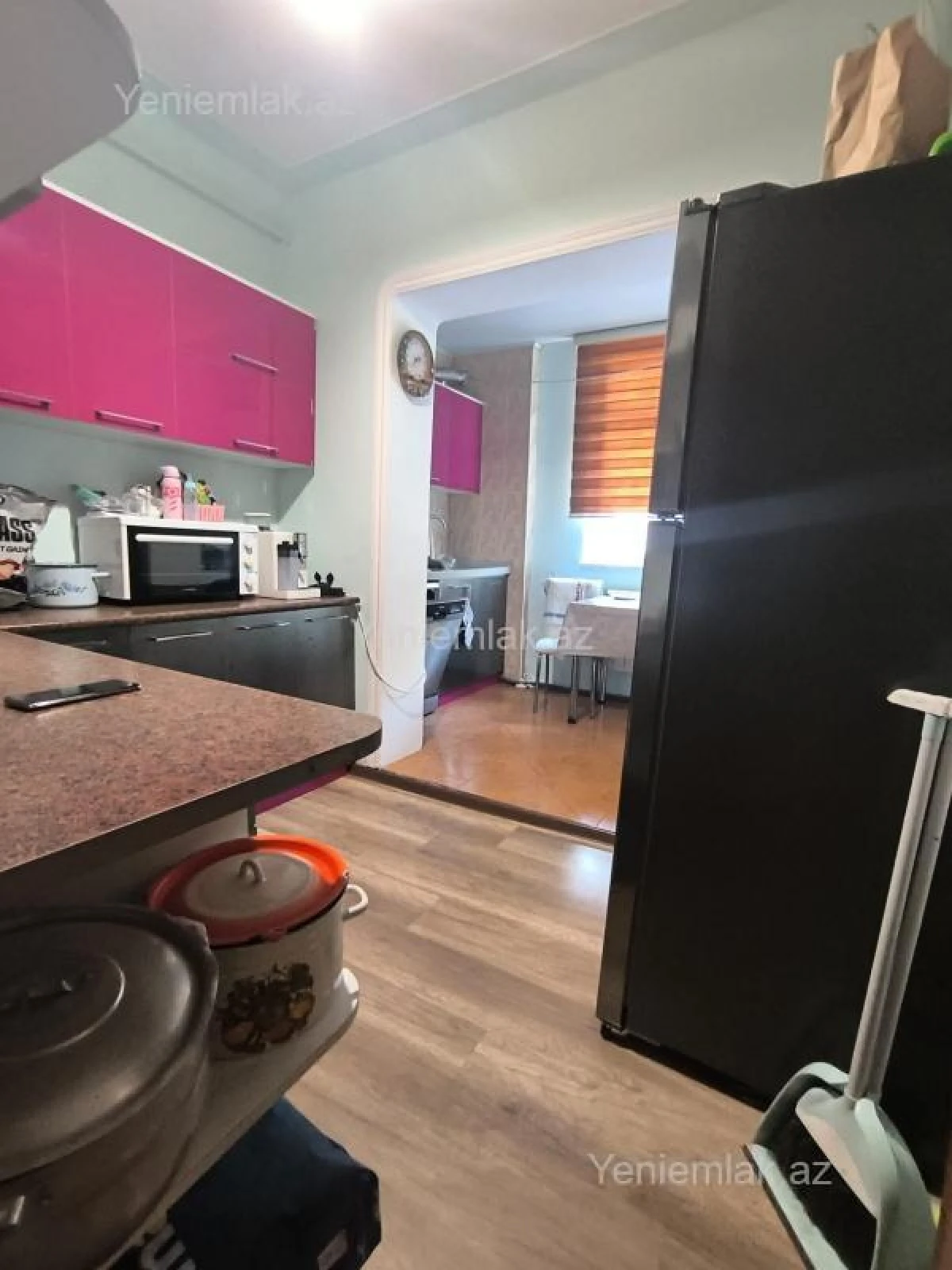 Satılır 3 otaqlı köhnə tikili 85 m²