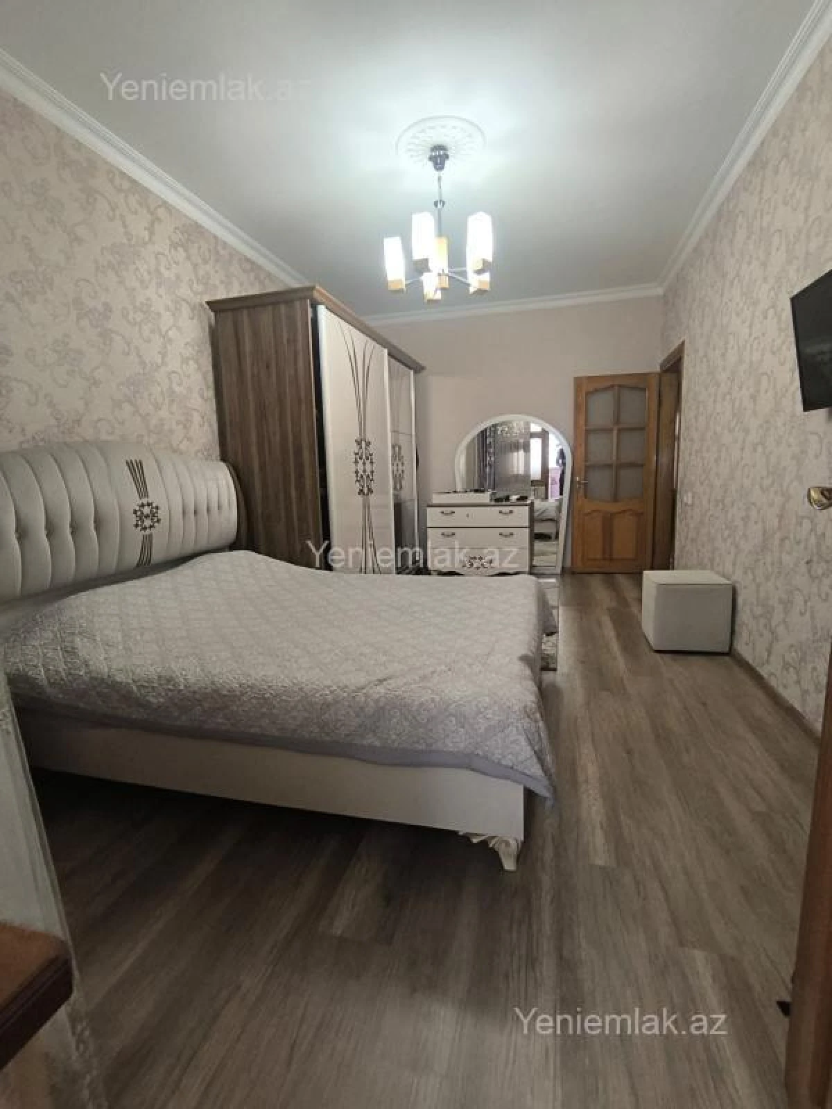 Satılır 3 otaqlı köhnə tikili 85 m²