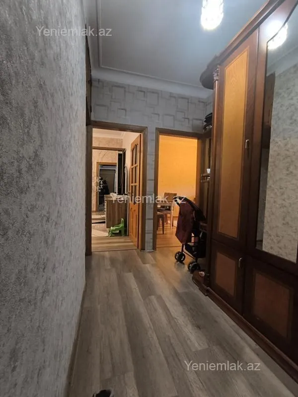 Satılır 3 otaqlı köhnə tikili 85 m²