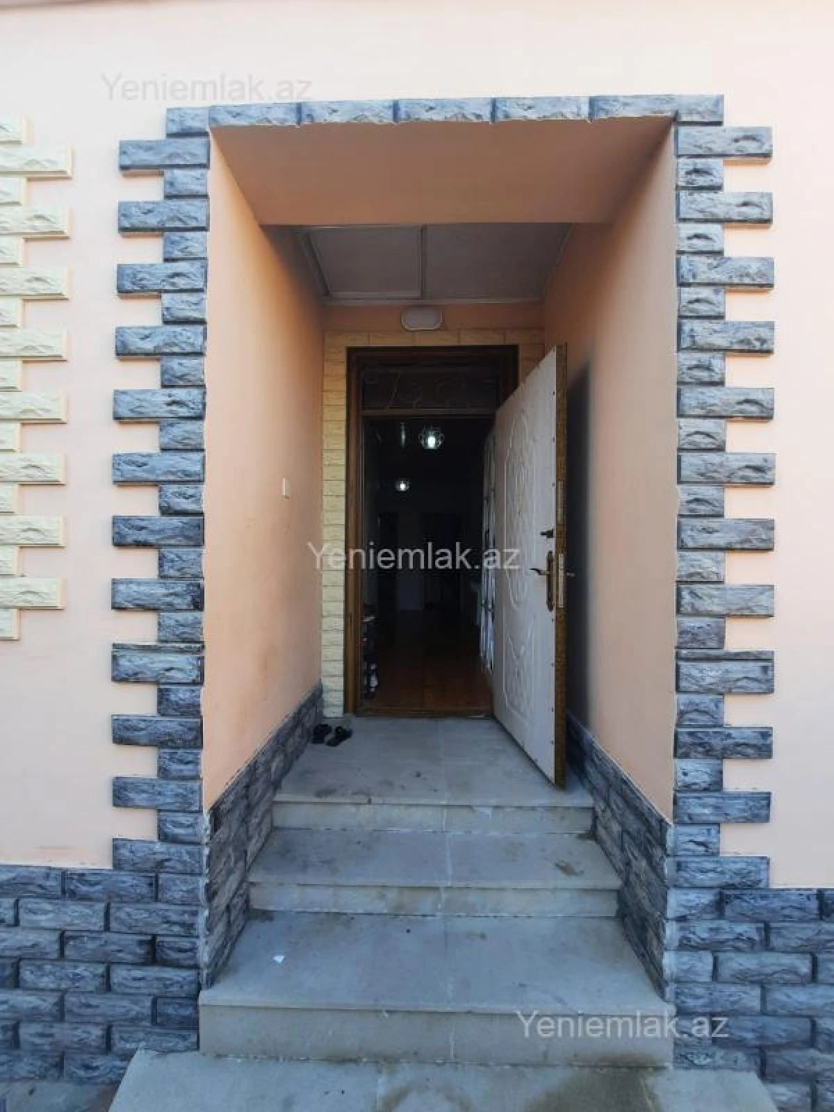 Satılır 3 otaqlı həyət evi 83 m²