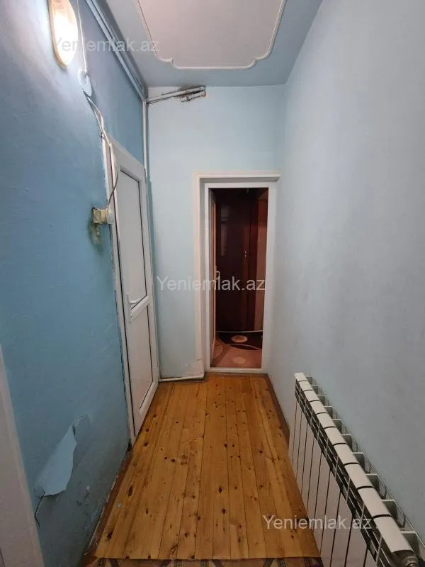 Satılır 3 otaqlı köhnə tikili 72 m²