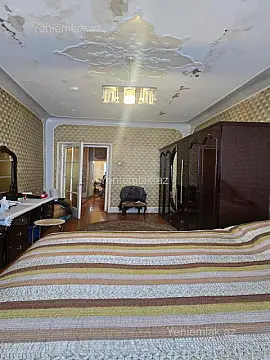 Satılır 2 otaqlı köhnə tikili 60 m²