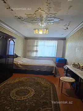 Satılır 2 otaqlı köhnə tikili 60 m²