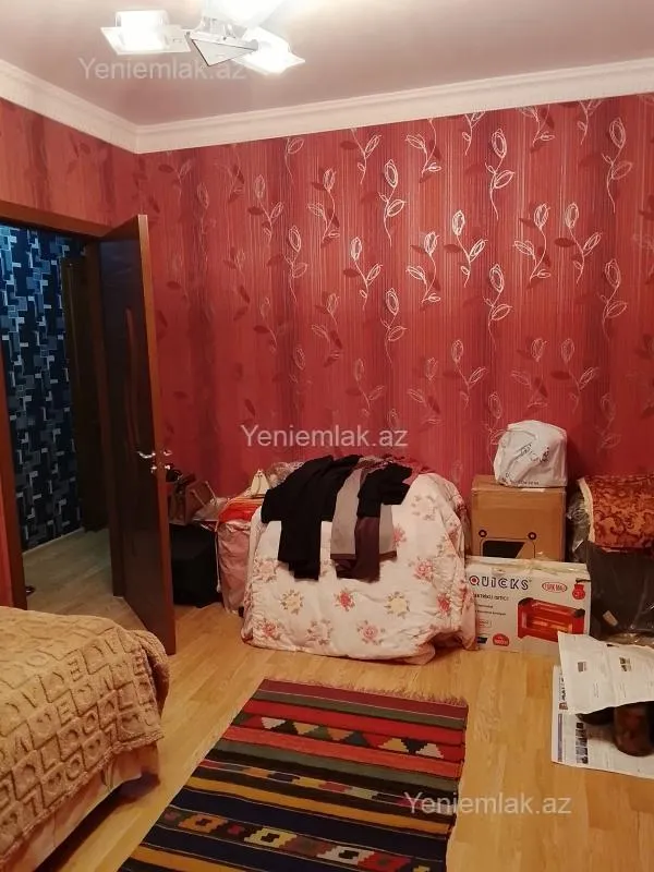 Satılır 3 otaqlı köhnə tikili 75 m²