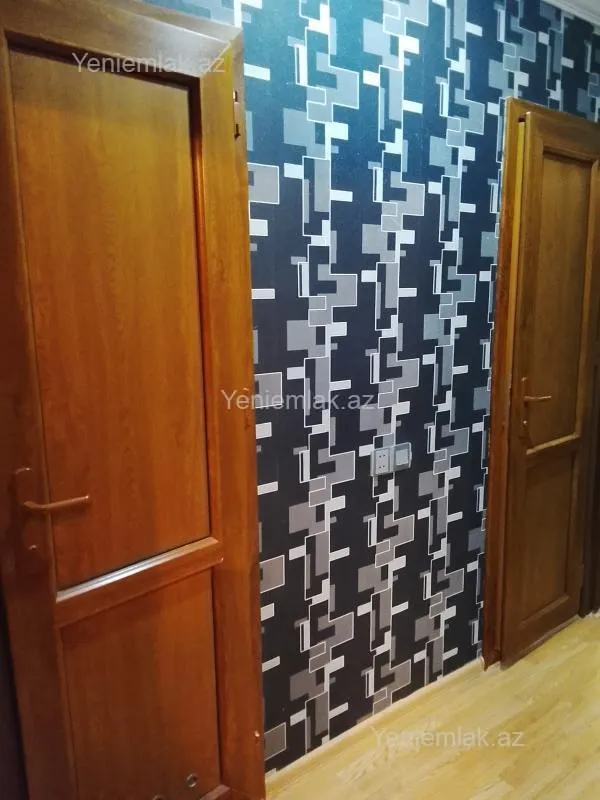 Satılır 3 otaqlı köhnə tikili 75 m²