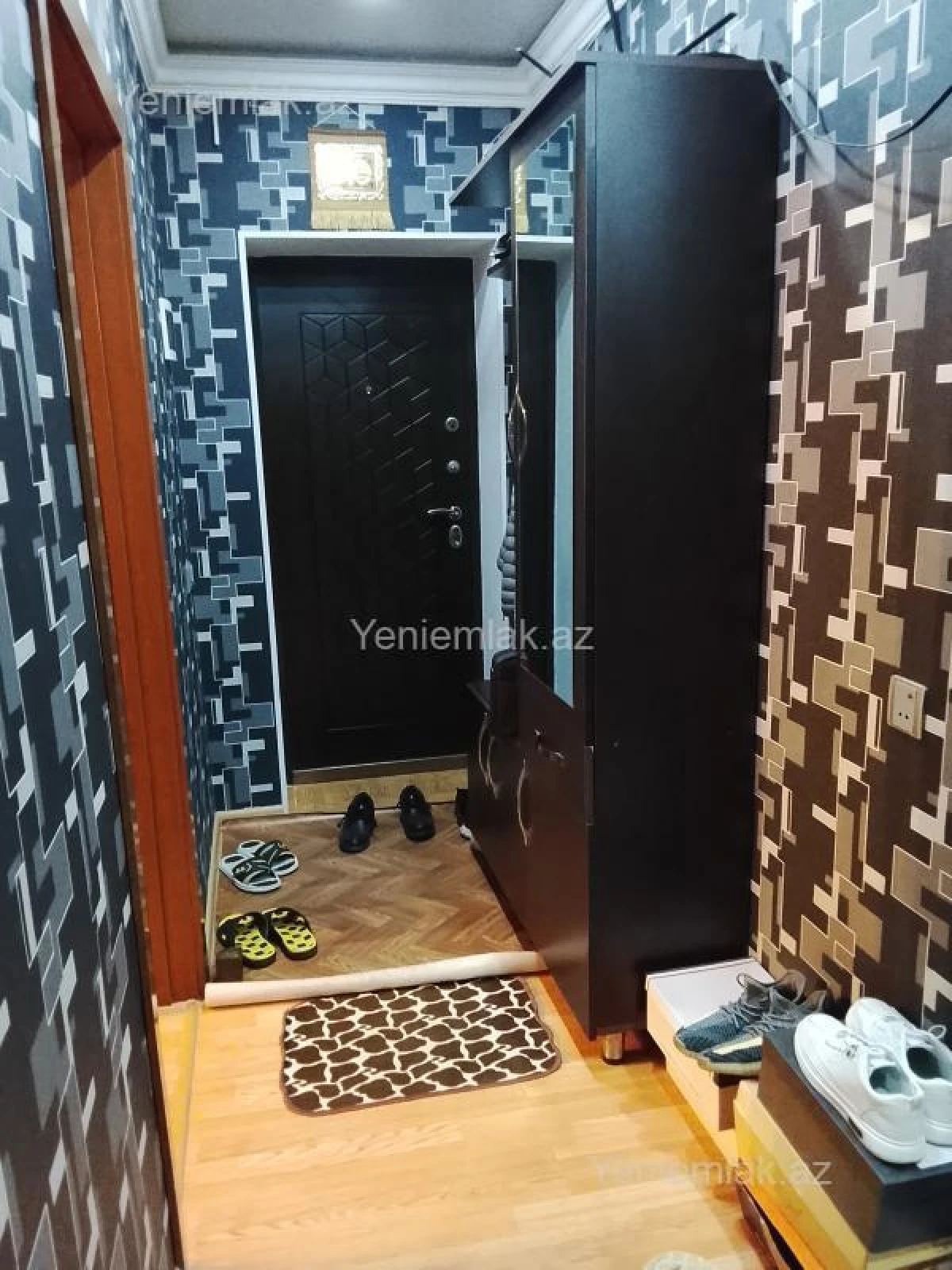 Satılır 3 otaqlı köhnə tikili 75 m²