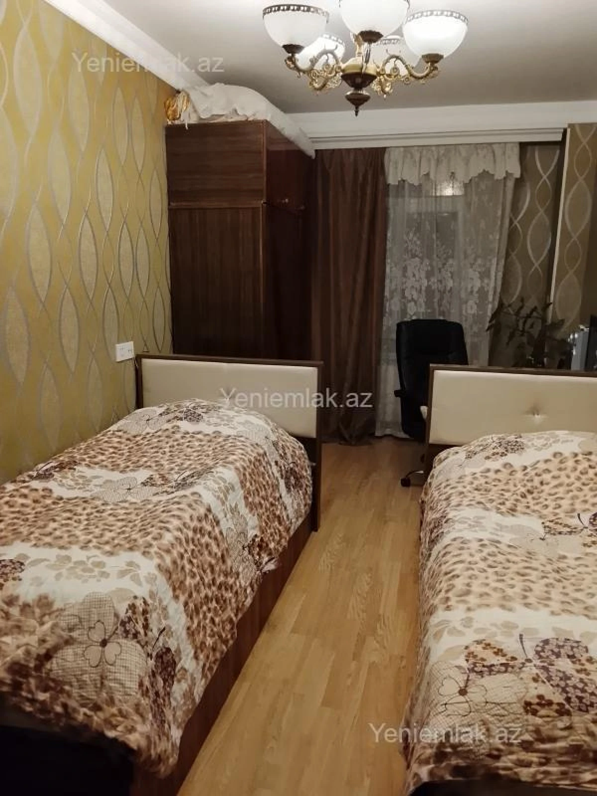 Satılır 3 otaqlı köhnə tikili 75 m²
