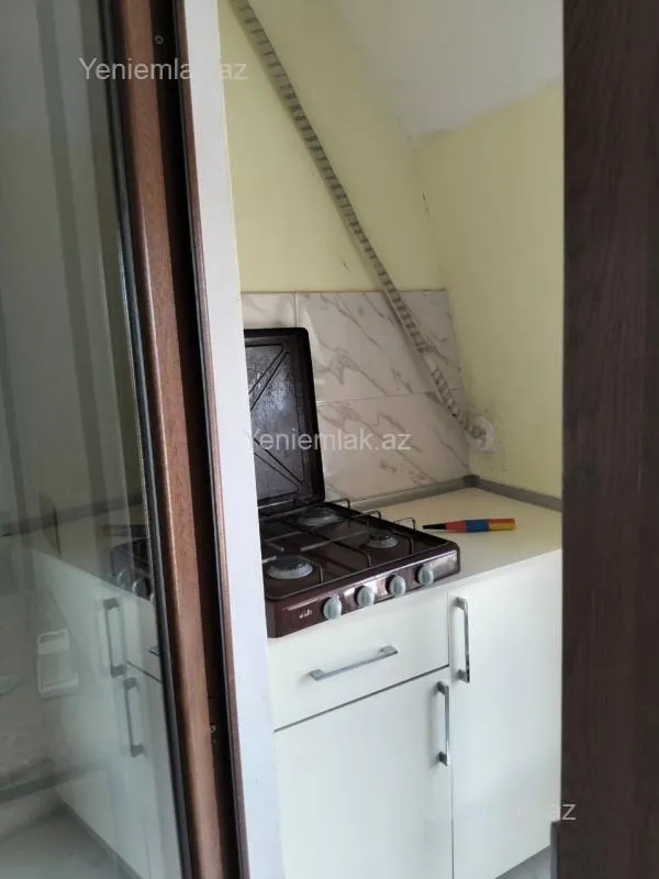 Satılır 3 otaqlı yeni tikili 70 m²
