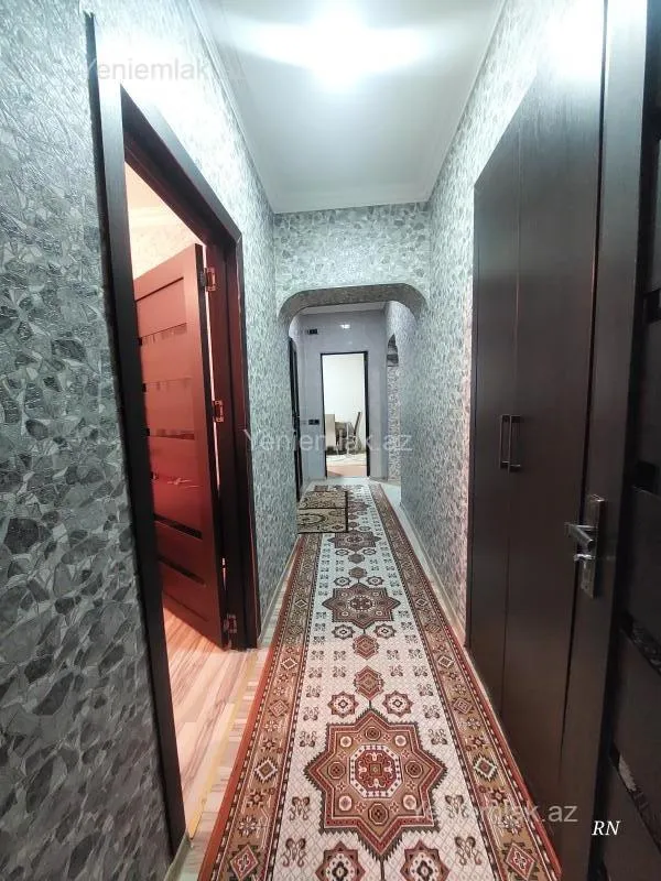 Satılır 3 otaqlı köhnə tikili 80 m²